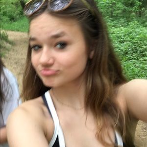 Meet your Posher, Ashlyn